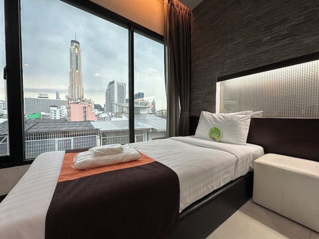 Deluxe Single Room