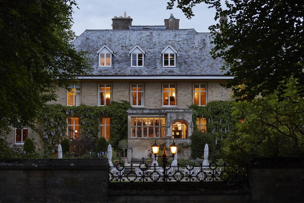 The Slaughters Manor House0