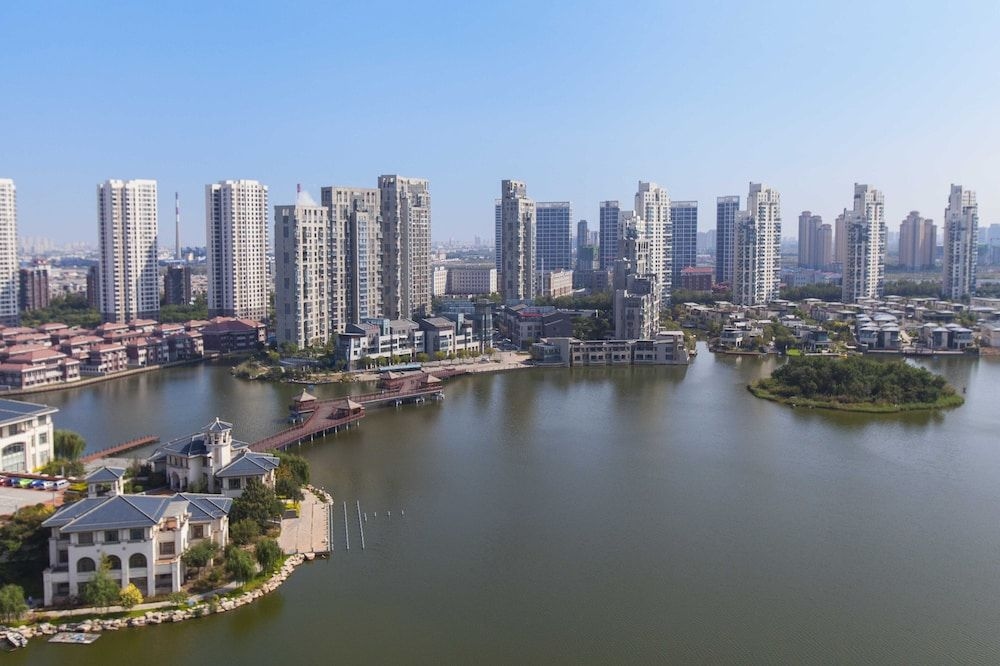 Crowne Plaza Tianjin Meijiangnan0