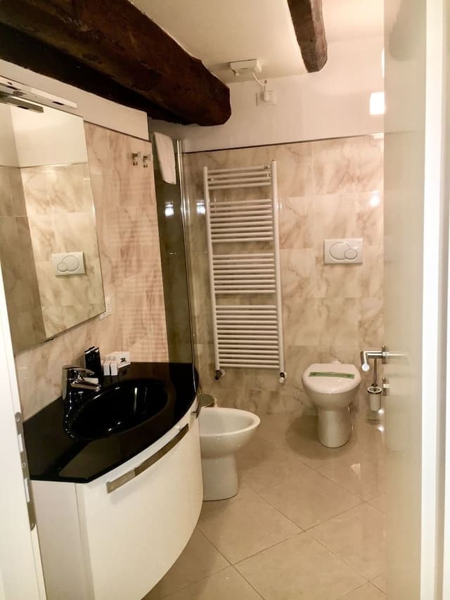 Design Apartment, Multiple Beds, Kitchen