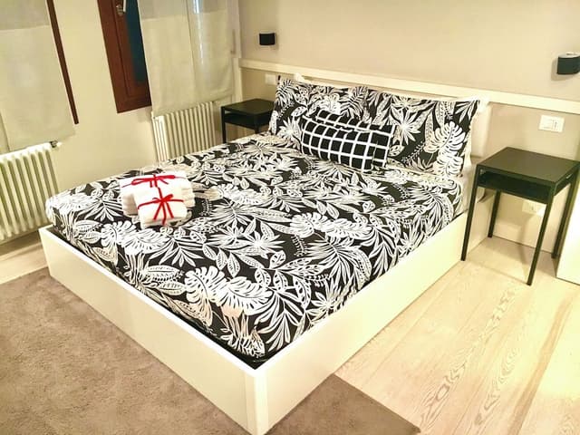Design Apartment, Multiple Beds, Kitchen