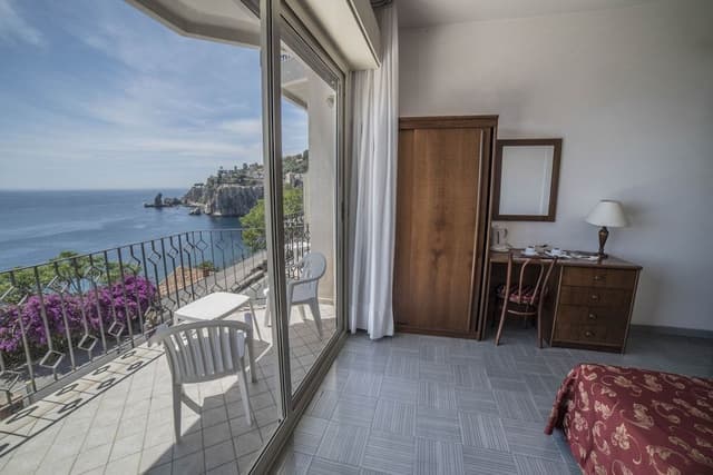 Standard Room, 1 Double Bed, Sea View