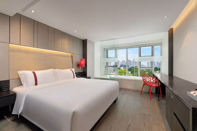 Rhombus Supreme Room