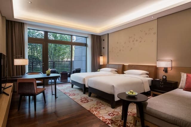 Family Suite, Connecting Rooms