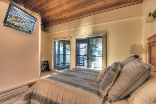 Townhome, Multiple Beds, Patio, Mountain View (Brockway Springs Lodge)