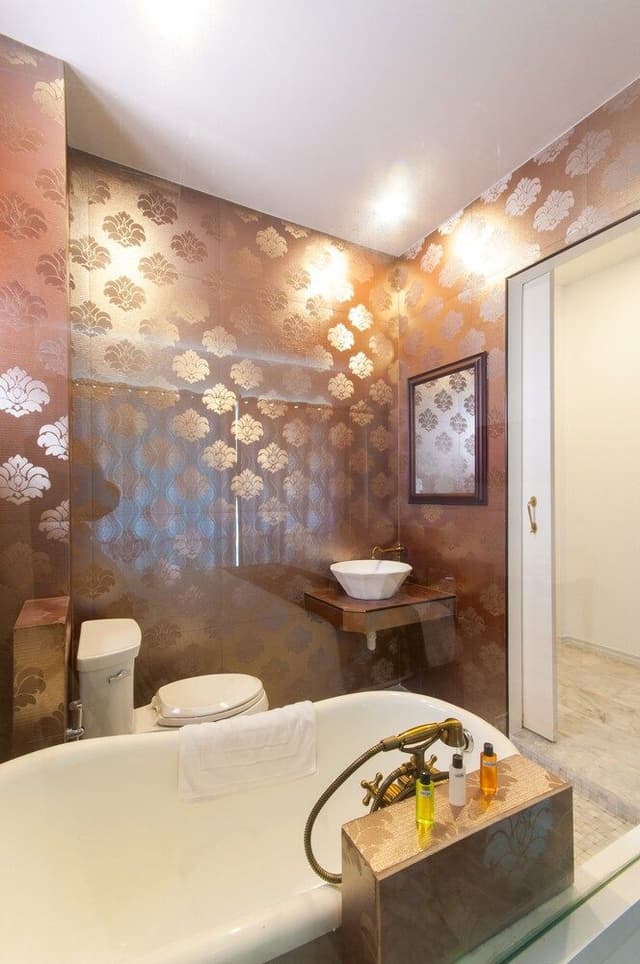 Deluxe Double Room , Free BKK Airport Transfers, flight detail required