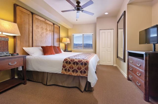 Standard Condo, 2 Bedrooms
