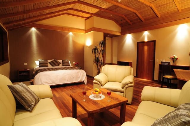 Luxury Suite, 1 King Bed, Jetted Tub, Bay View