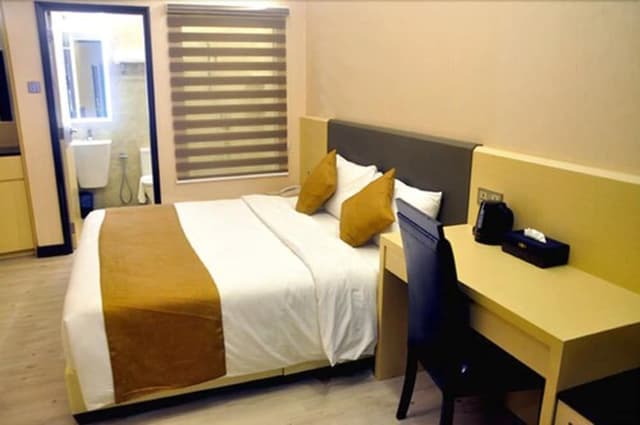 Executive Suite