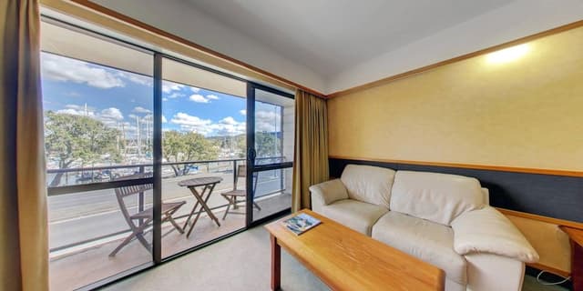Marina View King - Balcony