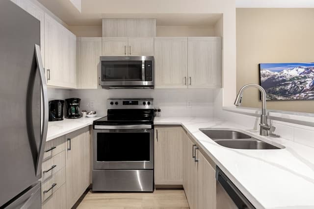 Condo, 2 Bedrooms (Unit 52)