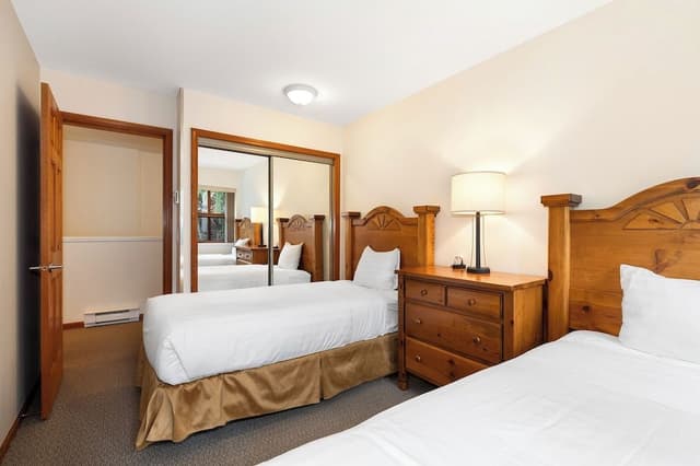 Condo, 2 Bedrooms (Unit 39)