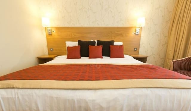 Comfort Room, 1 Queen Bed, Non Smoking