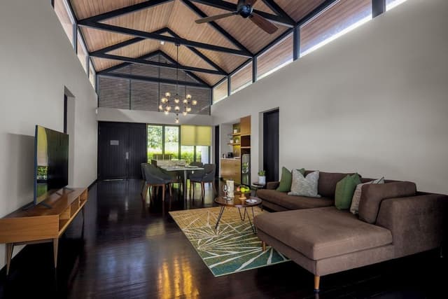 2 Bedroom Amani Villa with Pool