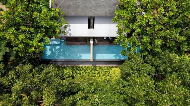 Amani Pool Villa