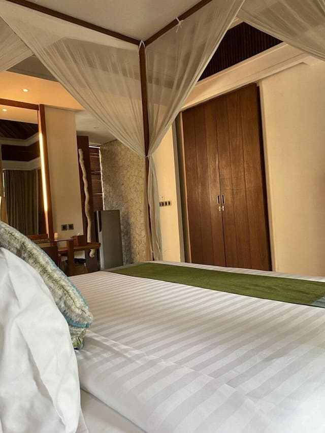 Premier Villa, 1 King Bed, Private Pool, Garden Area