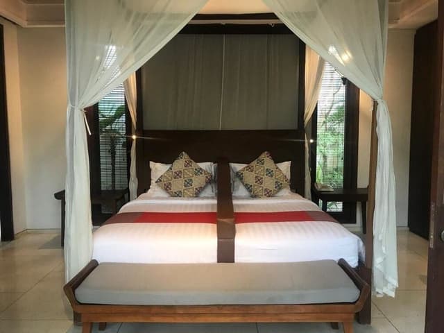 Premier Villa, 1 King Bed, Private Pool, Garden Area