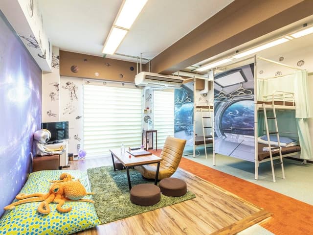 Deluxe Room, Non Smoking, Shared Bathroom