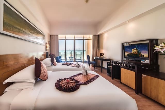 180 degrees Seaview Twin Room