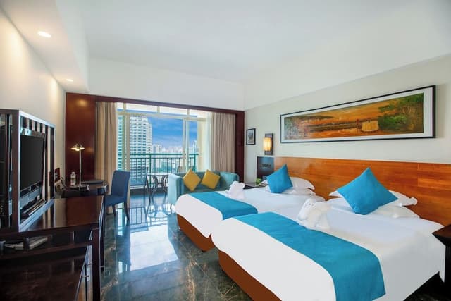 90 degrees sun view twin bed room