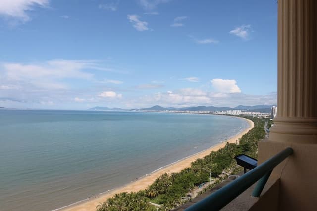 180 degrees Super Seaview Double Bed Room