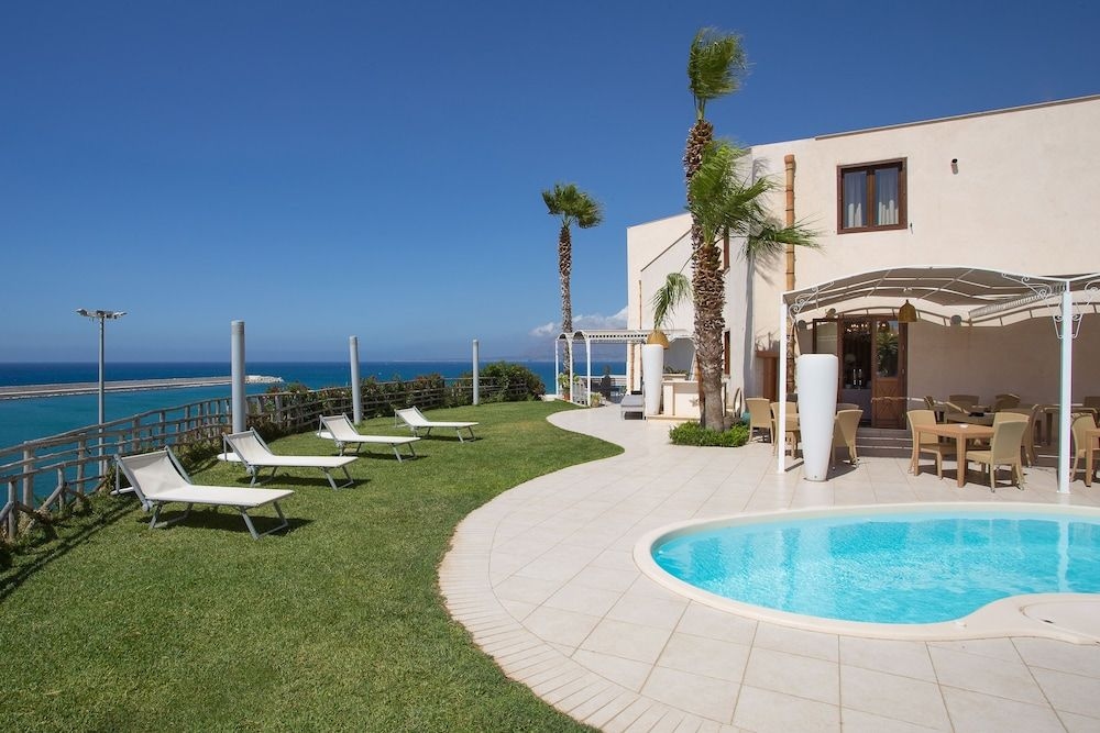 Marina Holiday Resort and Spa1