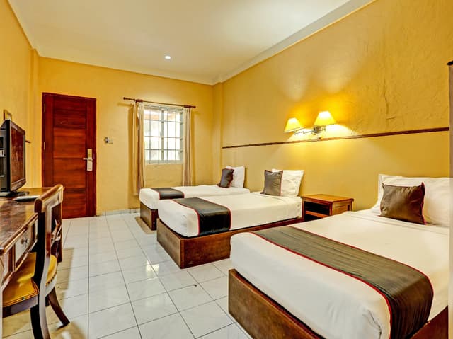 Suite Triple Room