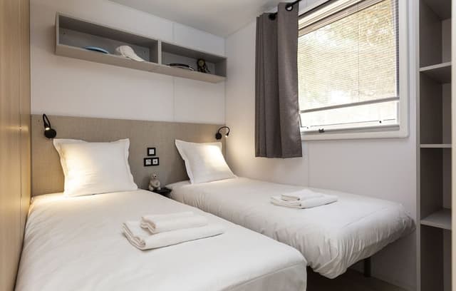 Mobile Home, 3 Bedrooms