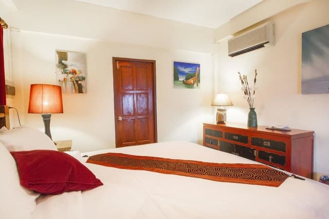 Ocean front deluxe 2-bedroom Villa