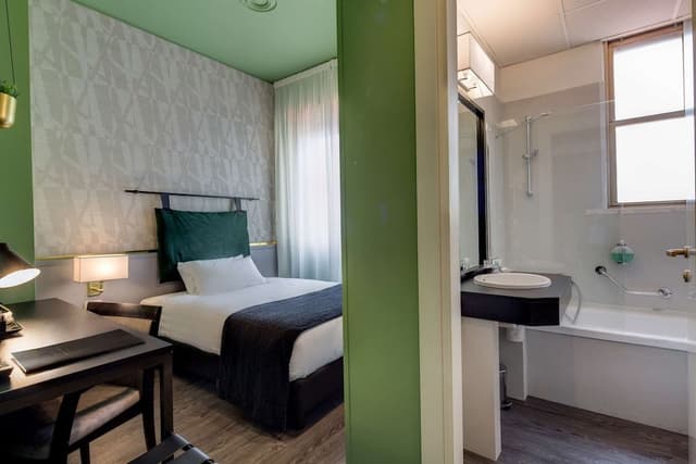 Classic Room, 1 Double Bed (Bed is French Bed)