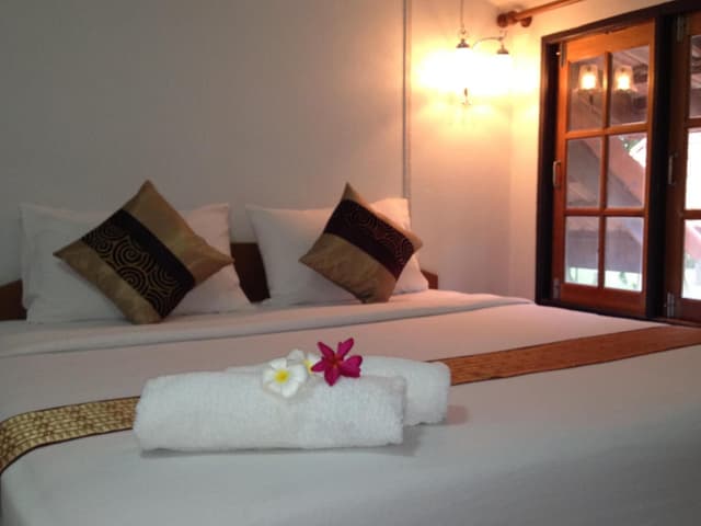 2 Bedroom Bungalow