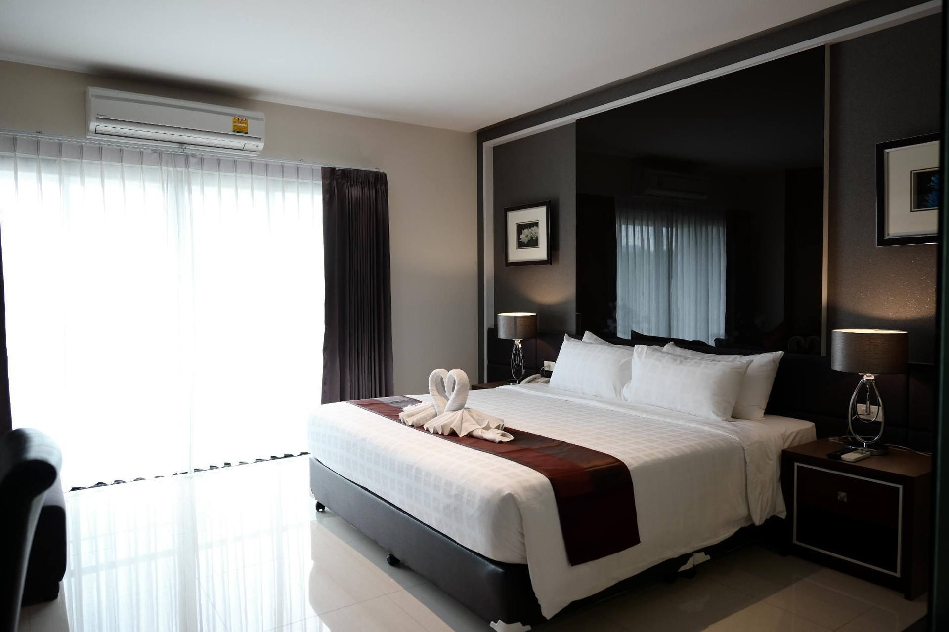 เอซี สปอร์ต เซ็นเตอร์ แอนด์ โฮเทล (AC Sport Center & Hotel)2