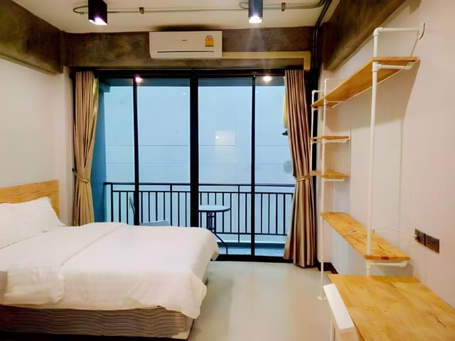 Apartment with Balcony