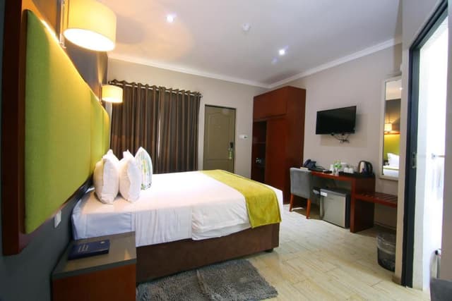 Double Room