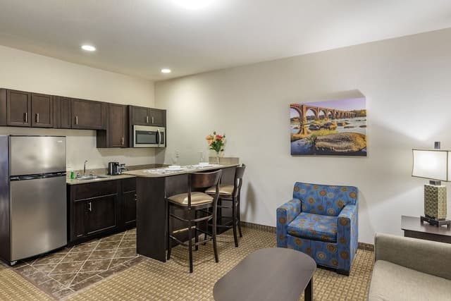 Luxury Suite, 1 Queen Bed with Sofa bed, Kitchen