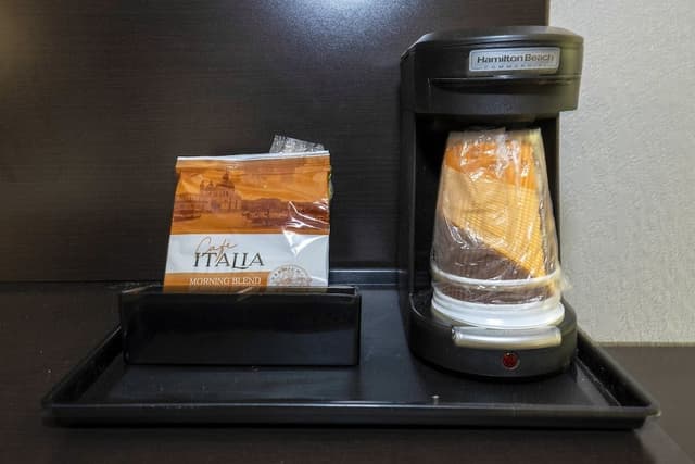 Superior Room, 1 King Bed (First Floor, Smoke Free)