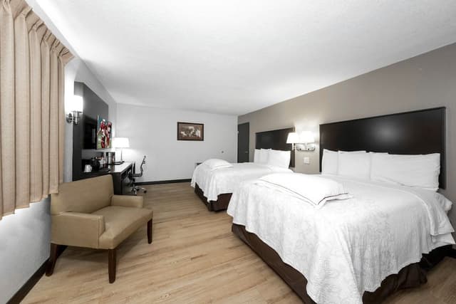 Premium Room, 2 Double Beds (Upgraded Bedding & Snack, First Floor)
