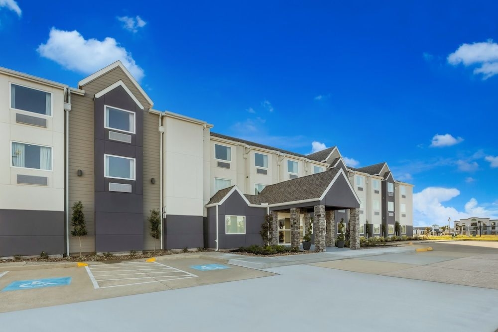 Red Roof Inn Sulphur0