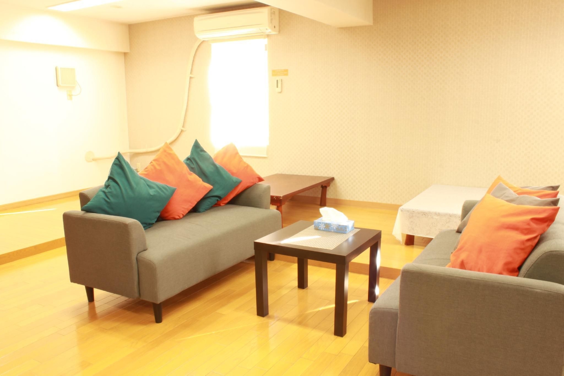 T&K Hostel Kobe Sannomiya East0