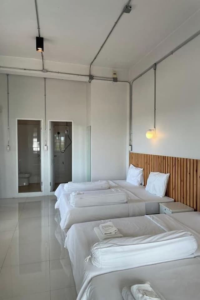 Premium Quadruple Room