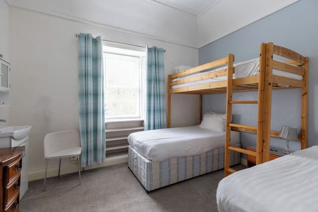 Basic Triple Room
