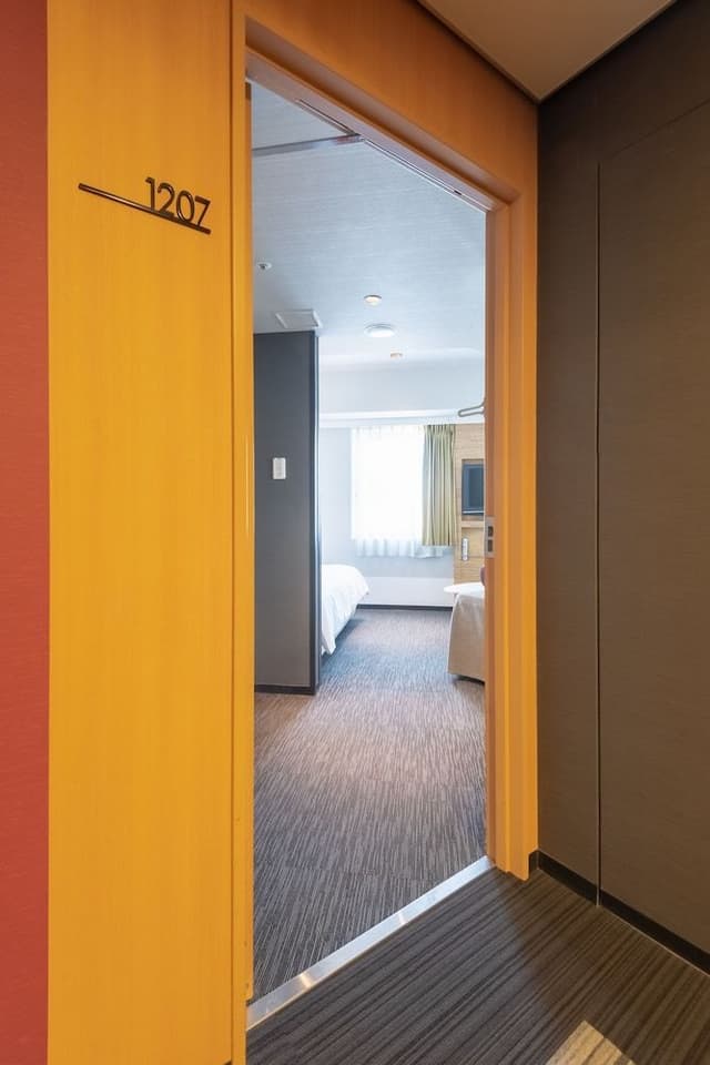 Twin Room - Non-Smoking