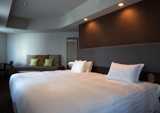 Twin Room - Non-Smoking