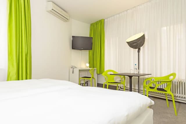 Deluxe Room with Twin Beds, accessible by the elevator