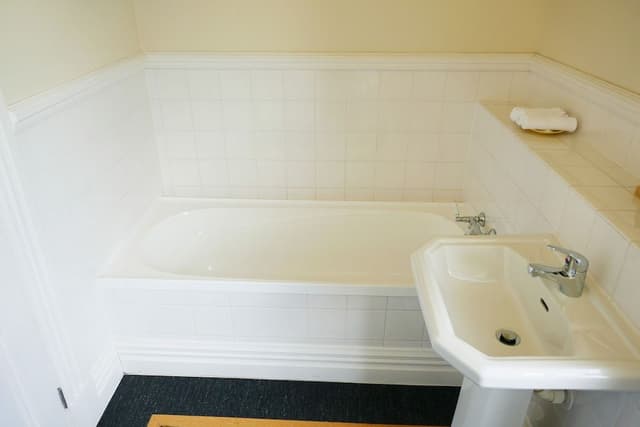 Deluxe Triple Suite