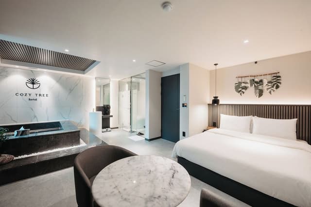 Premier Suite
