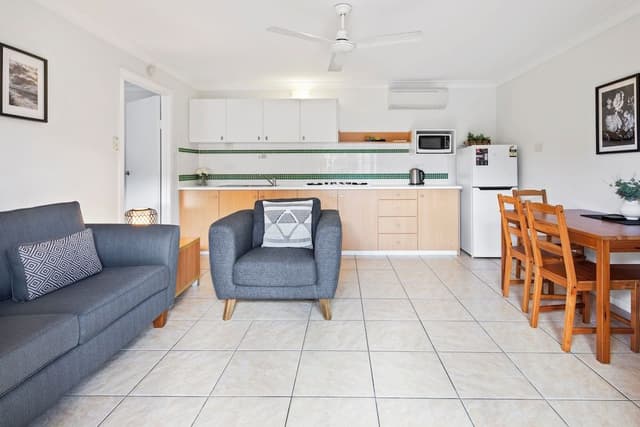 1 Bedroom Ground Floor Apartment