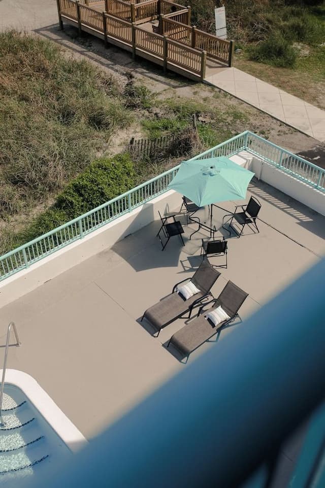 Standard Room, 1 King Bed, Kitchen, Ocean View