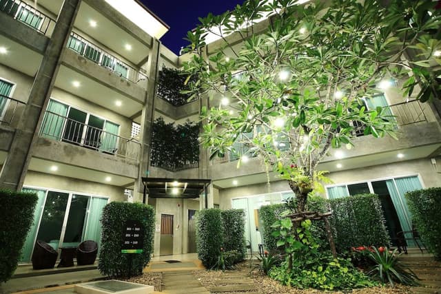 Garden View Room