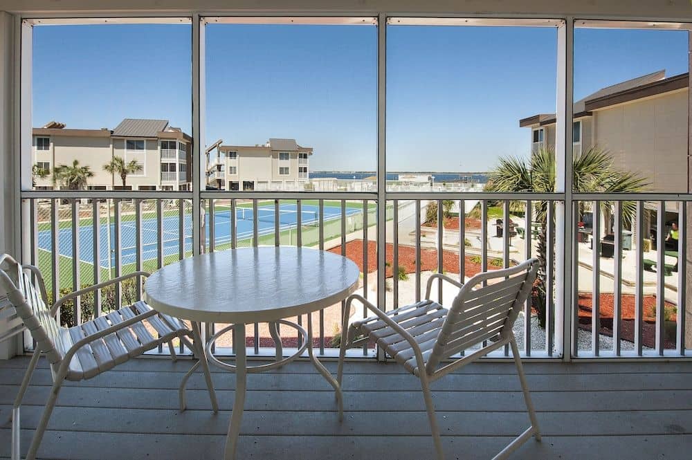 Soundside Holiday Beach Resort Soundside Holiday Beach Resort